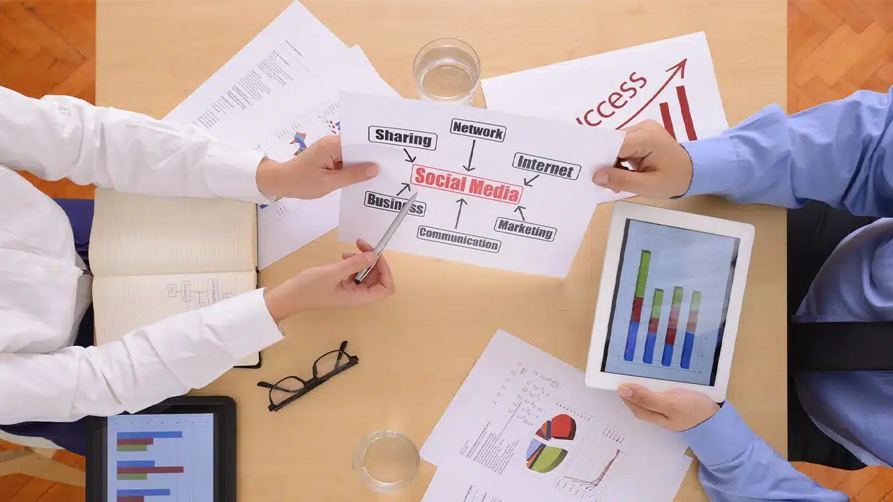 Strategi media sosial untuk meningkatkan jangkauan dan penjualan bisnis